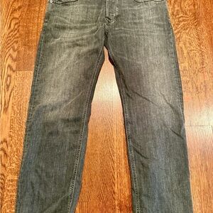 Authentic Diesel 1985 Larkee Men’s Jeans, Grey Wash, Size 36 x 30 Button Fly